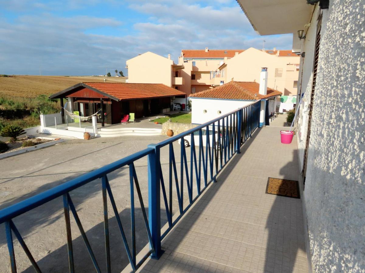 Casa Do Portao Azul - Espadarte Atouguia Da Baleia Dış mekan fotoğraf